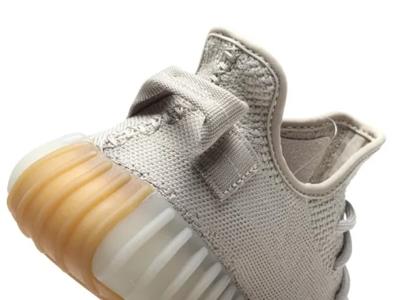 Yeezy Boost 350 V2 Sesame Reps