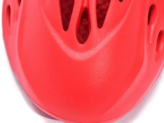 Yeezy Foam RNNR Vermillion Reps