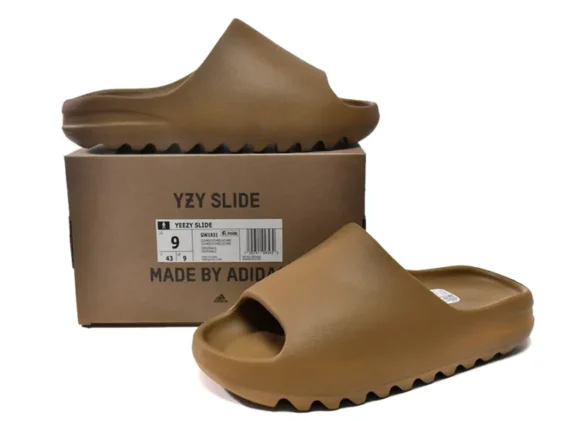 Yeezy Slide Core Reps