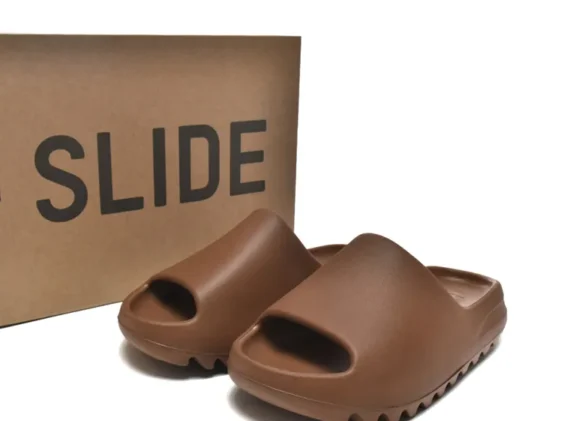 Yeezy Slide Flax Reps