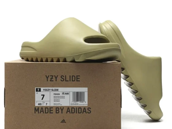 Yeezy Slide Resin Reps