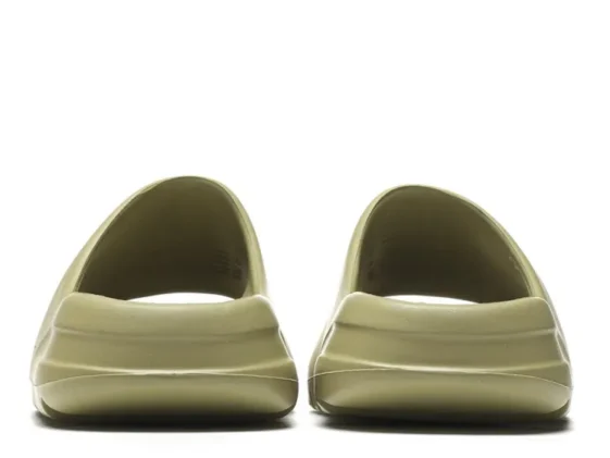 Yeezy Slide Resin Reps