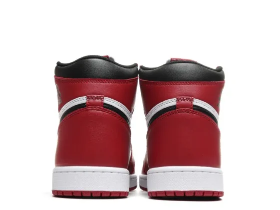 Air Jordan 1 Retro Chicago Reps