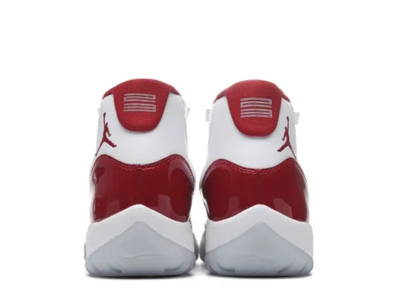 Air Jordan 11 Retro Cherry 2022 Reps