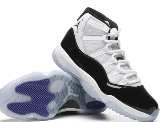 Air Jordan 11 retro Concord Reps