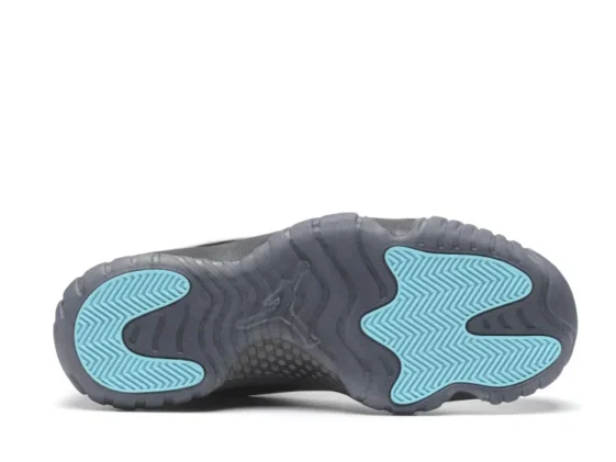 Air Jordan 11 Retro Gamma Blue Reps