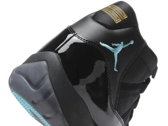 Air Jordan 11 Retro Gamma Blue Reps