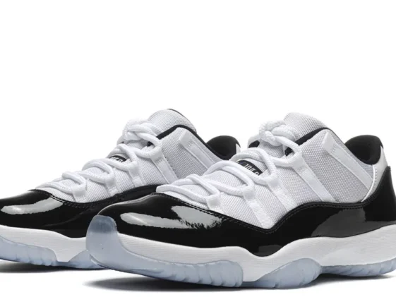 Air Jordan 11 Retro Low Concord Reps