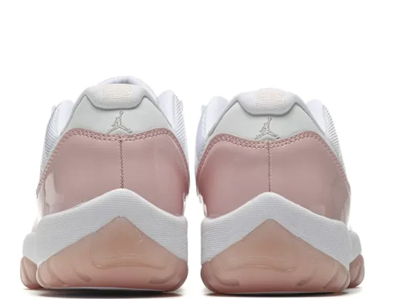 Air Jordan 11 Retro Low Legend Pink Reps