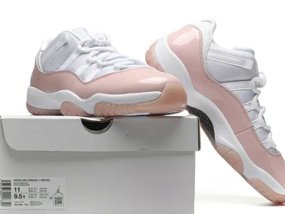 Air Jordan 11 Retro Low Legend Pink Reps