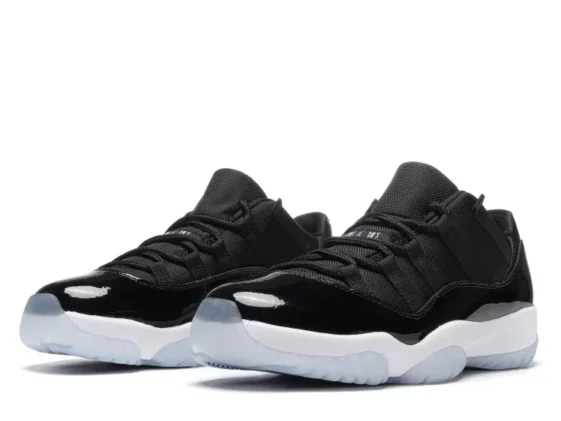 Air Jordan 11 Retro Low Space Jam Reps