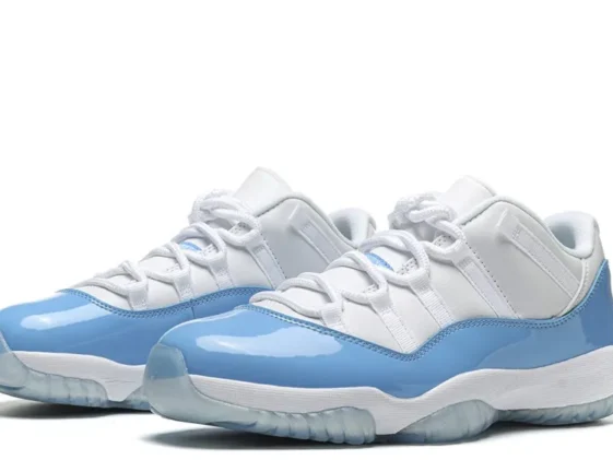 Air Jordan 11 Retro Low University Blue Reps