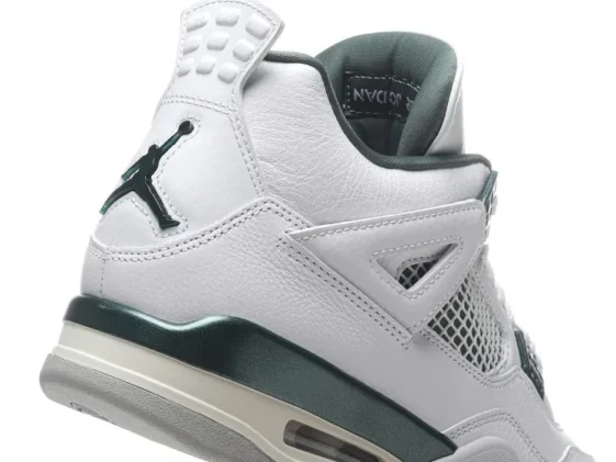 Air Jordan 4 Retro Oxidized Green Reps