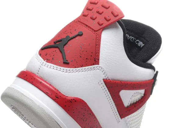 Air Jordan 4 Retro Red Cement Reps