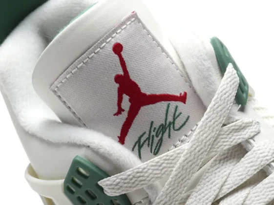 Air Jordan 4 Retro Sb Pine Green Reps