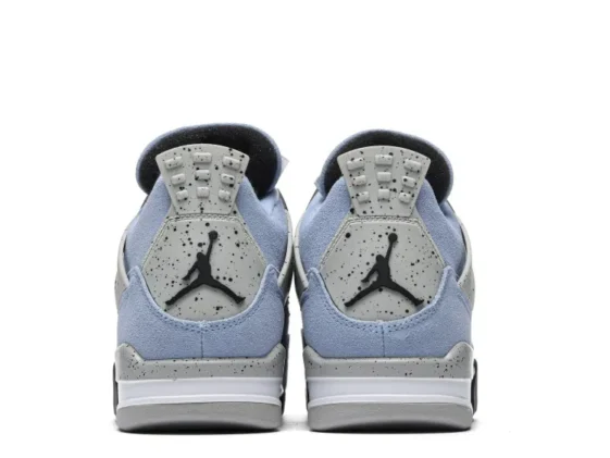 Air Jordan 4 Retro University Blue Reps