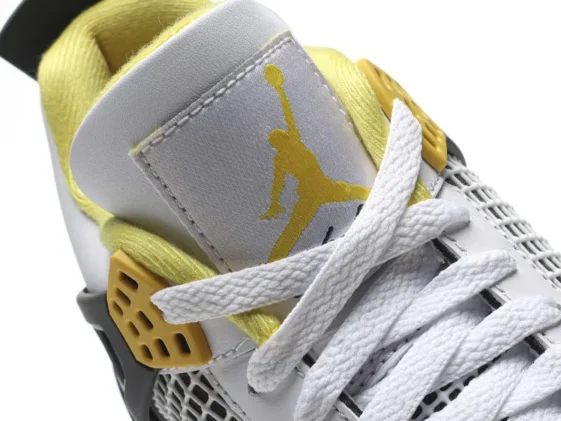 Air Jordan 4 Retro Vivid Sulfur Reps