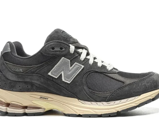 New Balance 2002R Black Dark Grey Reps