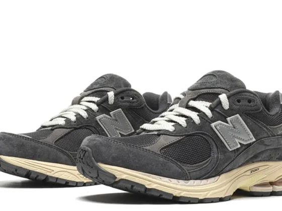 New Balance 2002R Black Dark Grey Reps