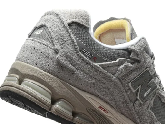 New Balance 2002R Protection Pack Grey Reps