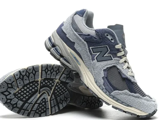 New Balance 2002R Protection Pack Light Arctic Grey Purple Reps