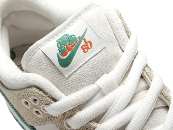 dunk Low Jarritos Reps