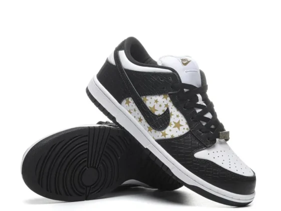 Dunk Low Supreme Stars Black Reps