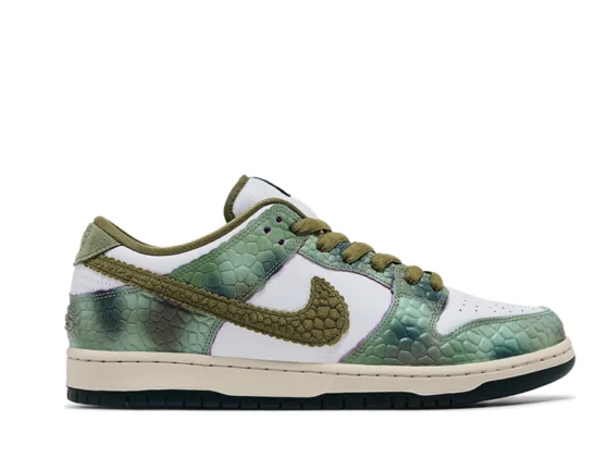 Dunk Low Alexis Sablone Chameleon Reps