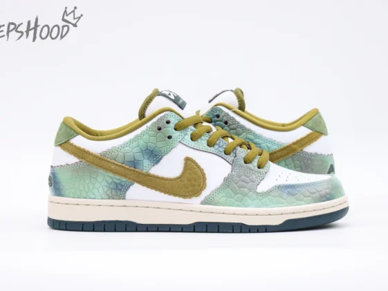 Dunk Low Alexis Sablone Chameleon Reps