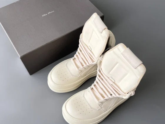 Rick Owens Mega Bumper Geobasket Milk Reps